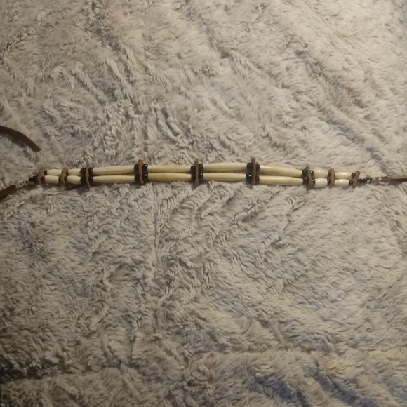 Bone / Black beaded Leather Strap Necklace - Picture 7 of 16